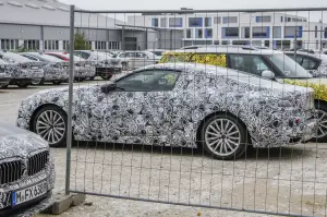 Nuova BMW Serie 8 foto spia 19 settembre 2016 - 4