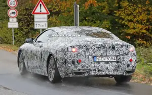 Nuova BMW Serie 8 foto spia 3 novembre 2016 - 12