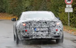 Nuova BMW Serie 8 foto spia 3 novembre 2016 - 15