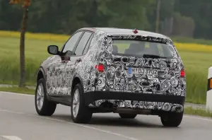 Nuova BMW X3: foto ufficiali dei test