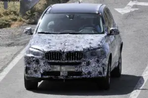 Nuova BMW X5 foto spia