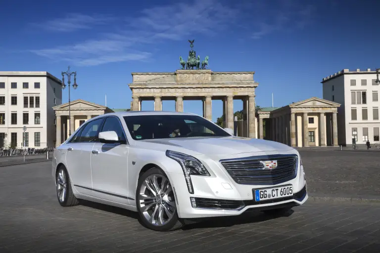 Nuova Cadillac CT6 - 14