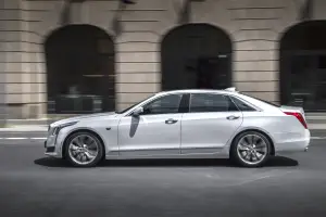 Nuova Cadillac CT6