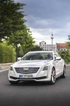 Nuova Cadillac CT6