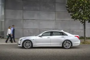 Nuova Cadillac CT6 - 31