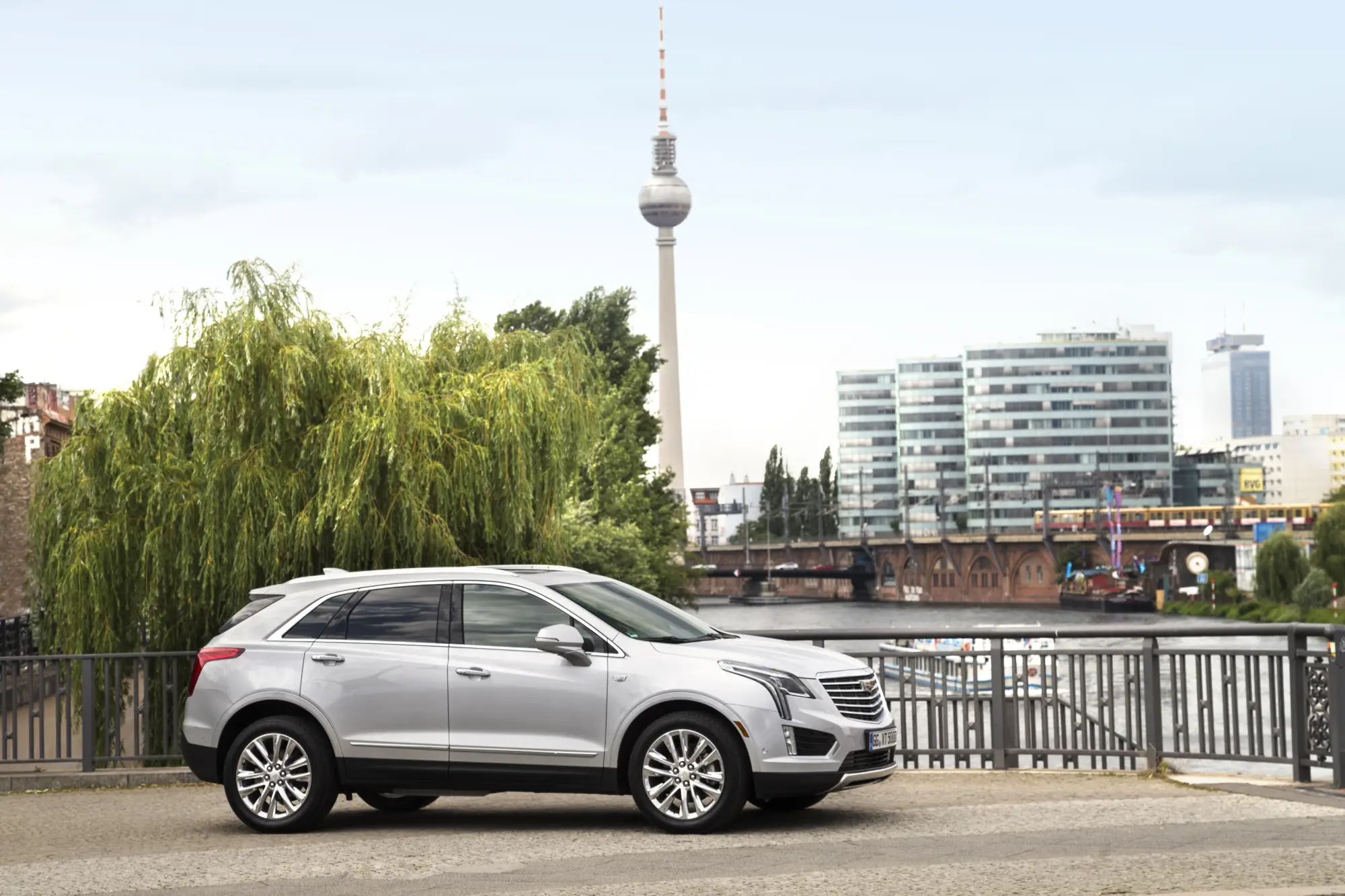 Nuova Cadillac XT5  - 13