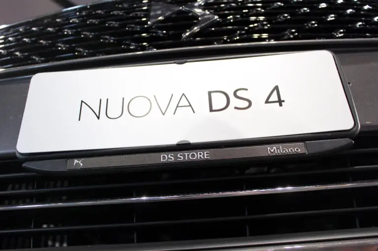 Nuova DS 4 e DS 4 Crossback con lo scrittore Joel Dicker - 17