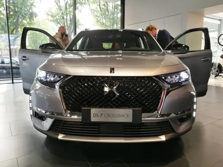 Nuova DS 7 Crossback La Premiere - 15