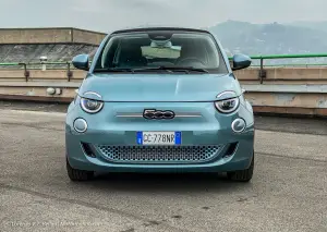 Nuova Fiat 500 elettrica - Primo Contatto