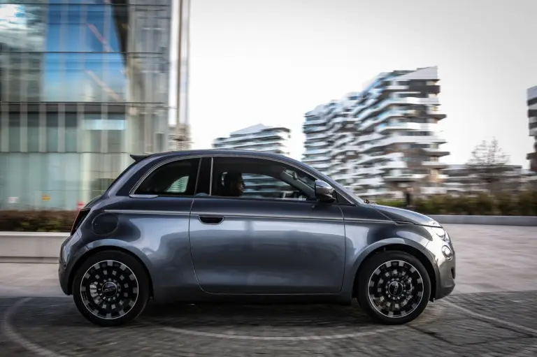 Nuova Fiat 500e 2020 - Tutte le foto ufficiali - 49