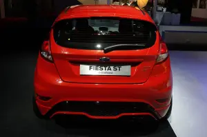 Nuova Ford Fiesta e Ford Fiesta ST - Salone di Parigi 2012