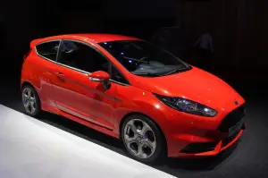 Nuova Ford Fiesta e Ford Fiesta ST - Salone di Parigi 2012