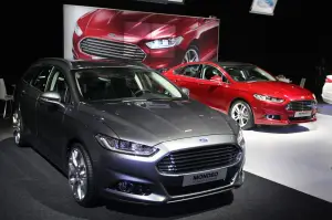 Nuova Ford Mondeo - Salone di Parigi 2012