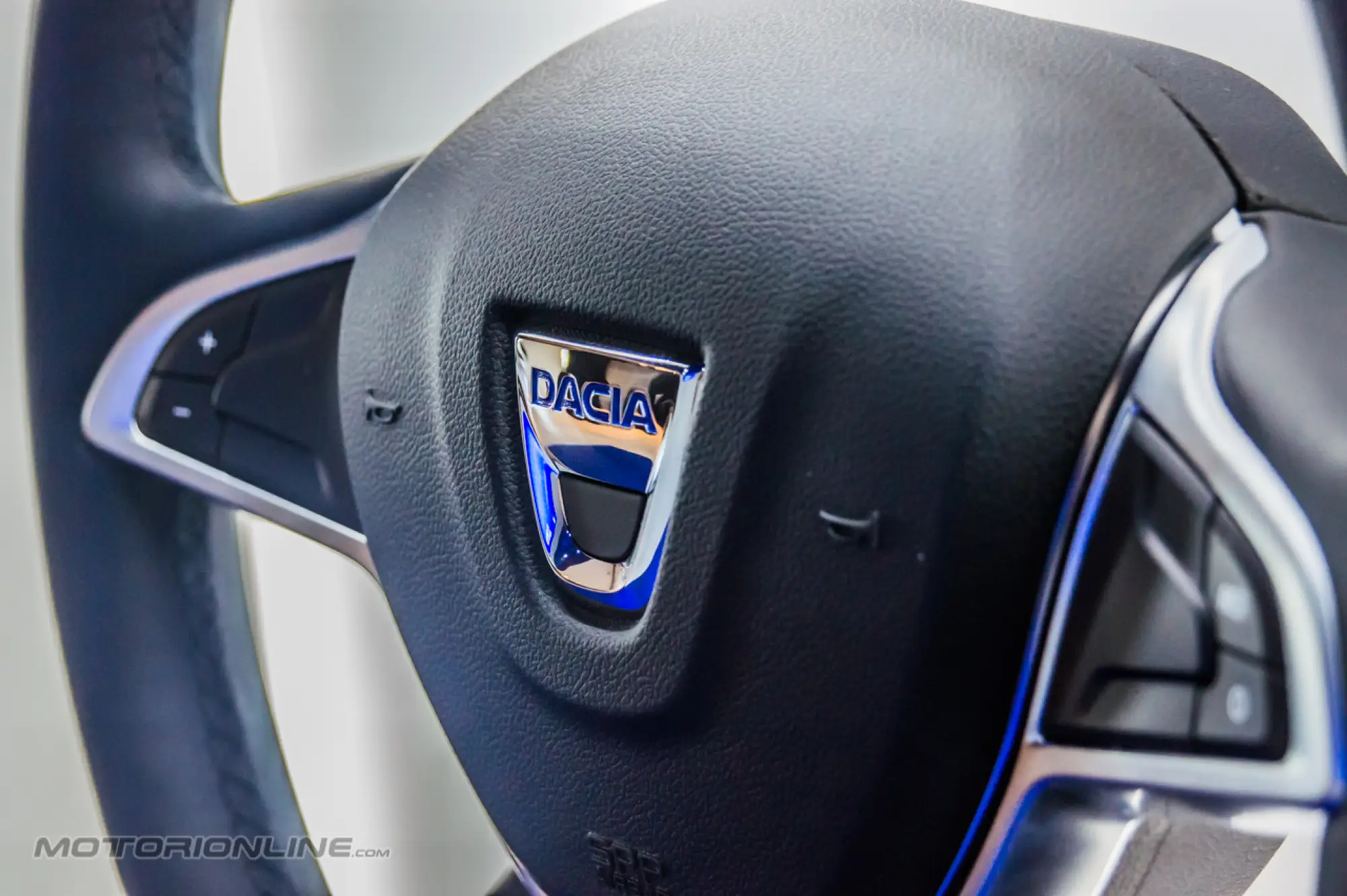 Nuova Gamma Dacia 2017 - Anteprima Test Drive - 2