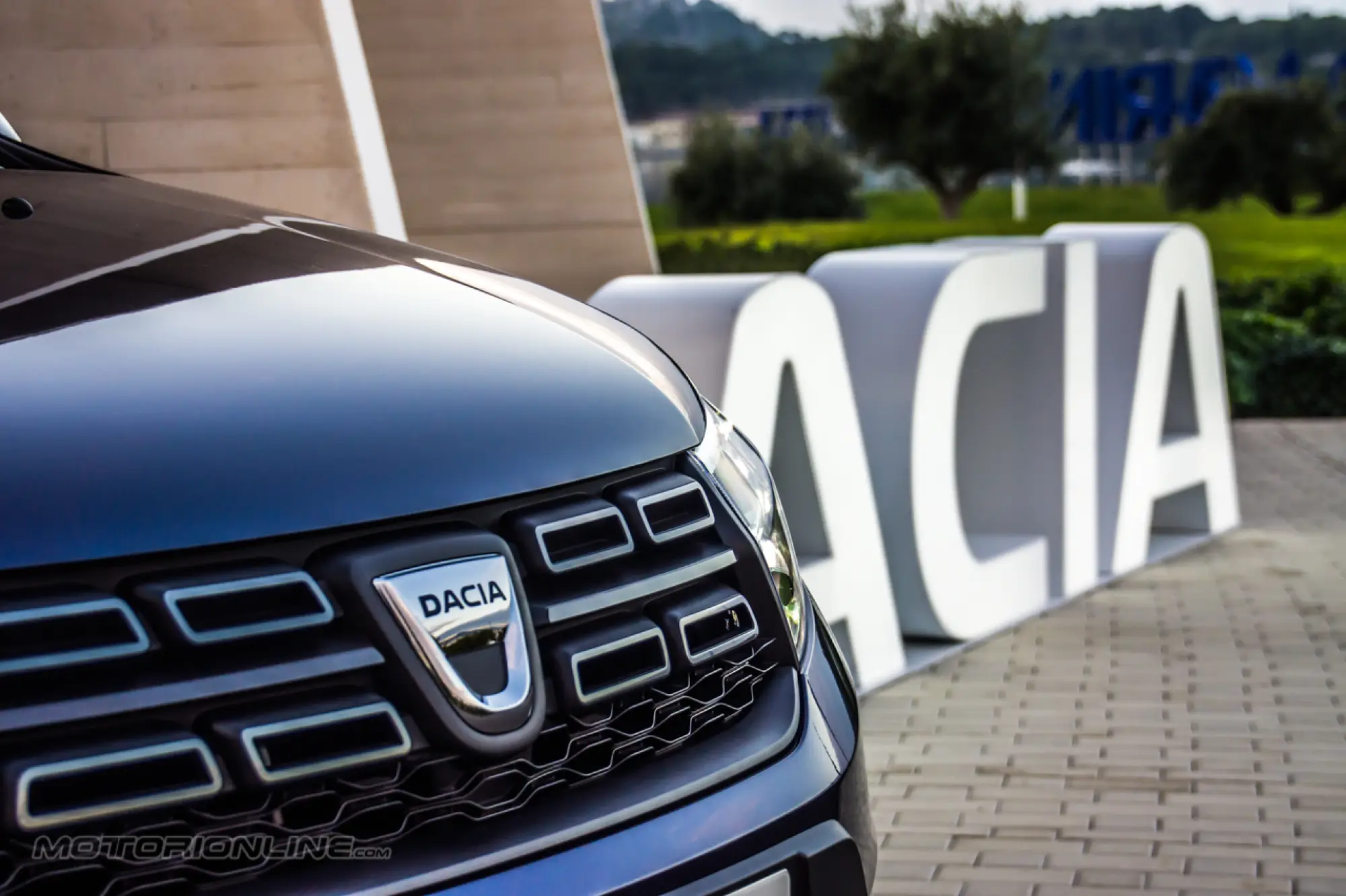 Nuova Gamma Dacia 2017 - Anteprima Test Drive - 14