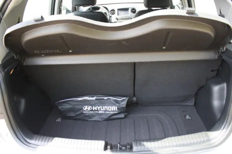 Nuova Hyundai i10 - Test Drive  - 23