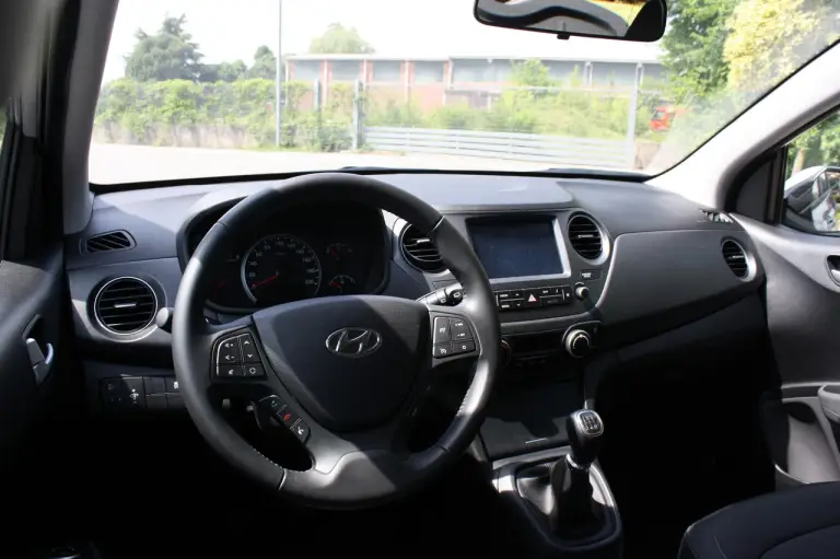 Nuova Hyundai i10 - Test Drive  - 18