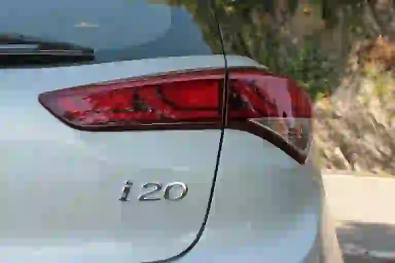 Nuova Hyundai i20 MY 2017 - Prova su strada - 14