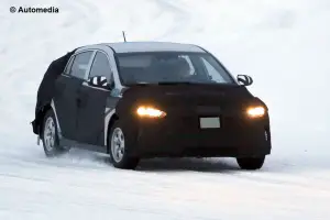 Nuova ibrida Hyundai - Foto spia 10-02-2015 - 2