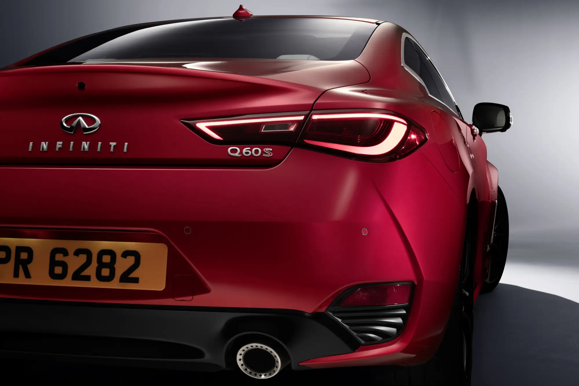 Nuova Infiniti Q60 - Salone di Detroit 2016 - 5