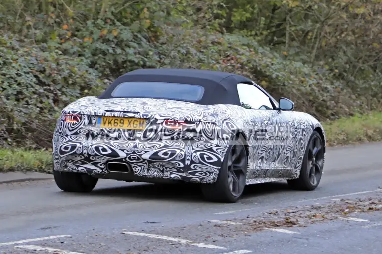 Nuova Jaguar F-Type - Foto spia 22-11-2019 - 22
