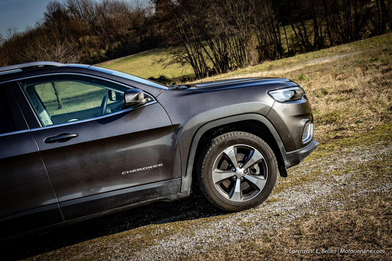 Nuova Jeep Cherokee 2019 - Prova su Strada