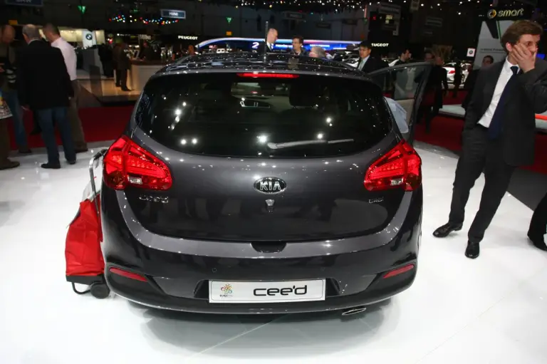 Nuova Kia Ceed hatchback e wagon - Salone di Ginevra 2012 - 4