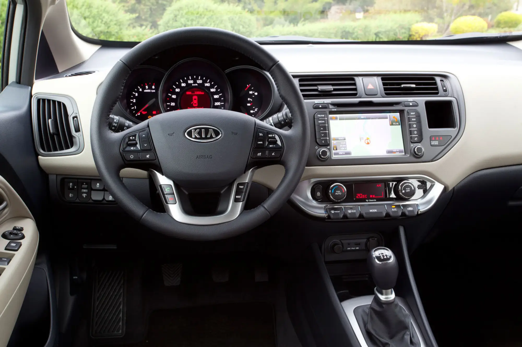 Nuova KIA Rio - 36