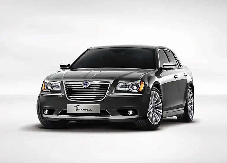 Nuova Lancia Thema 2011 - 1