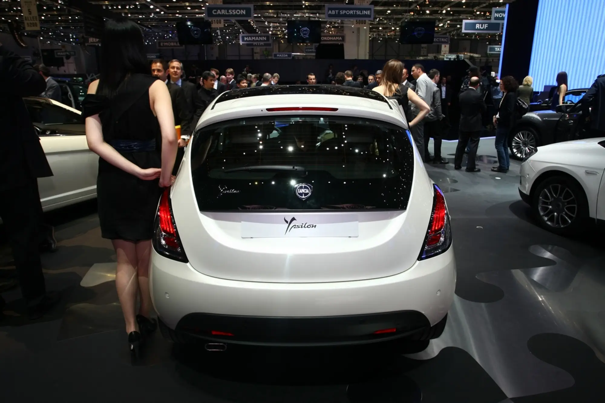 Nuova Lancia Y 2011 - Salone di Ginevra - 9