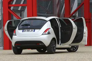 Nuova Lancia Ypsilon 2011 - Bianco Neve - 6