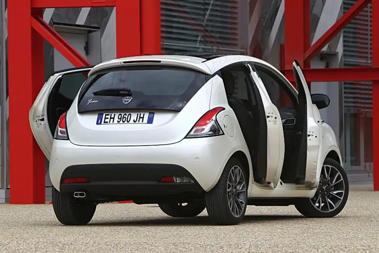 Nuova Lancia Ypsilon 2011 - Bianco Neve - 7