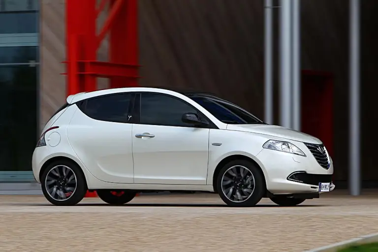 Nuova Lancia Ypsilon 2011 - Bianco Neve - 14