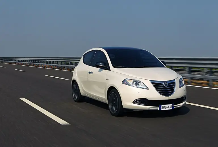 Nuova Lancia Ypsilon 2011 - Bianco Neve - 15