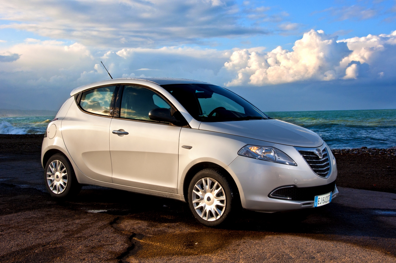 Nuova Lancia Ypsilon - Prova su strada