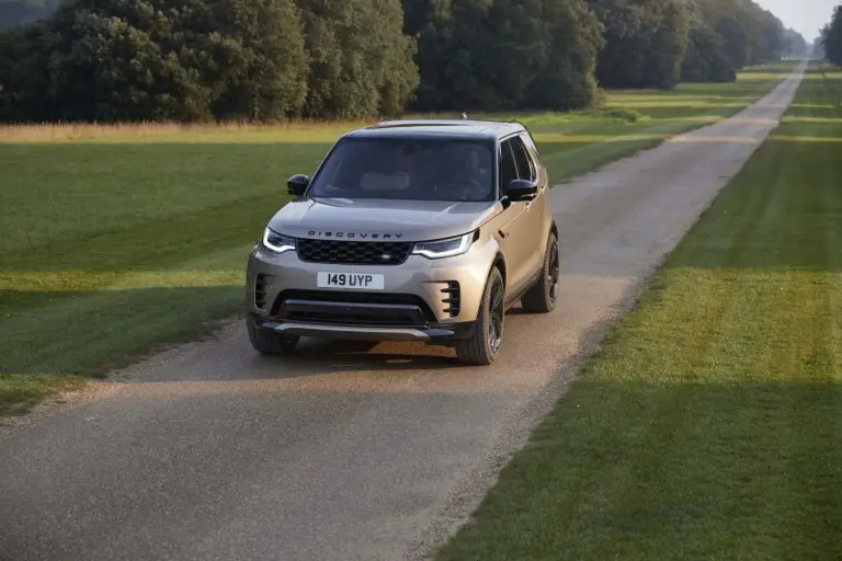 Nuova Land Rover Discovery - facelift 2021 - 4