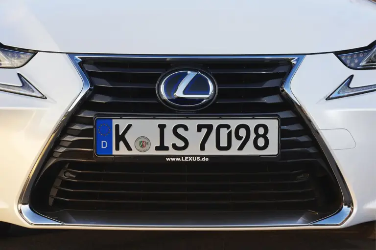 Nuova Lexus IS - 47