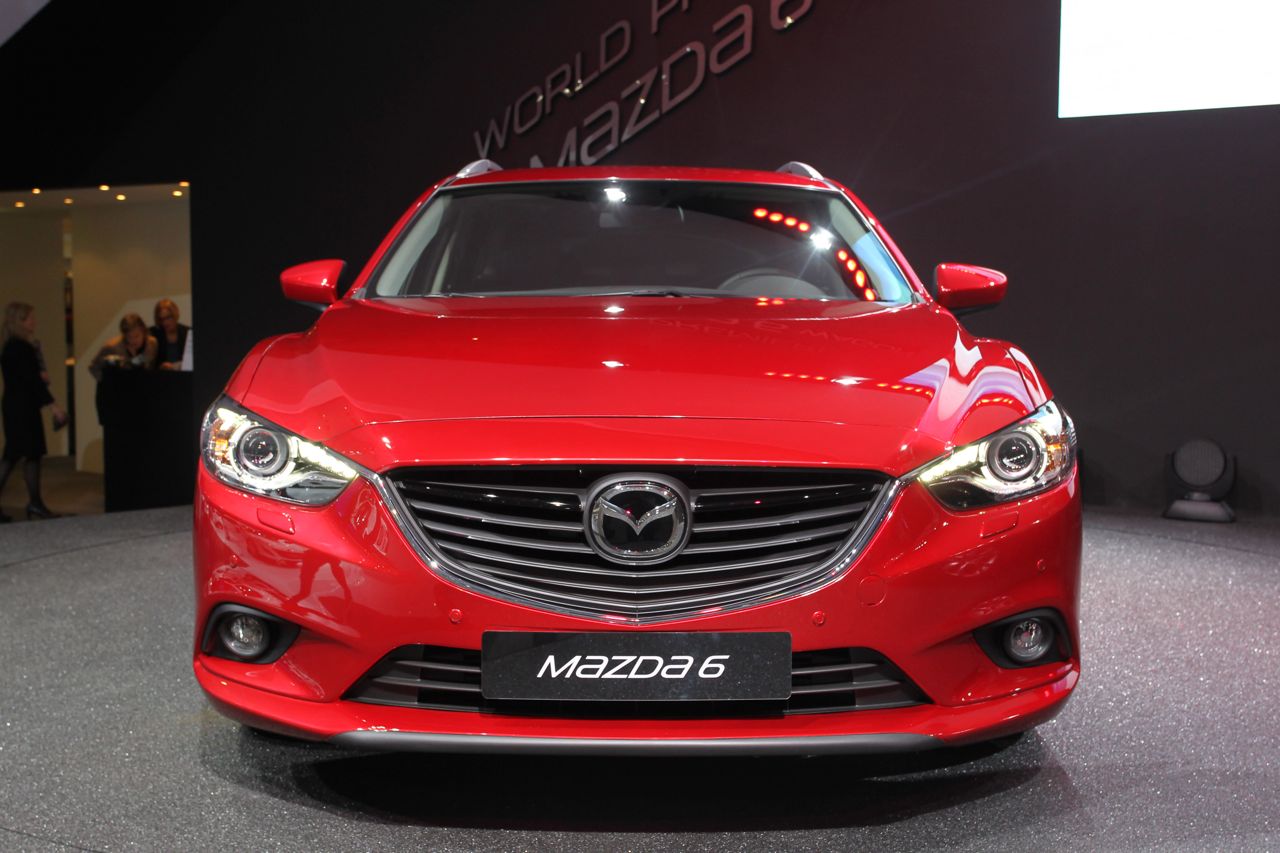Mazda mazda 6 2013. Мазда демио 2015. Мазда чья машина производитель. Мазда 10. Mazda 6 sedan.