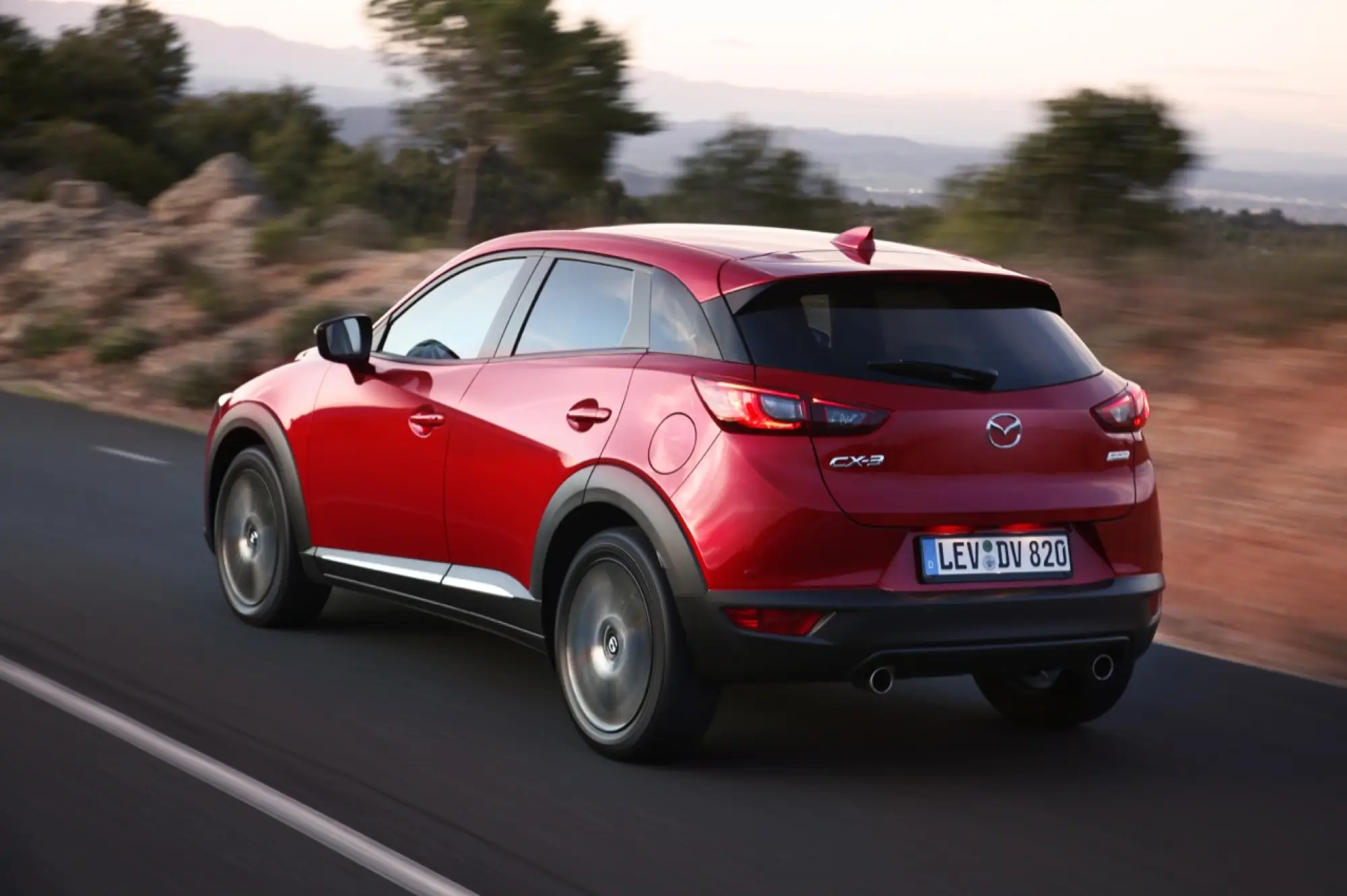 Nuova Mazda CX-3  - 12