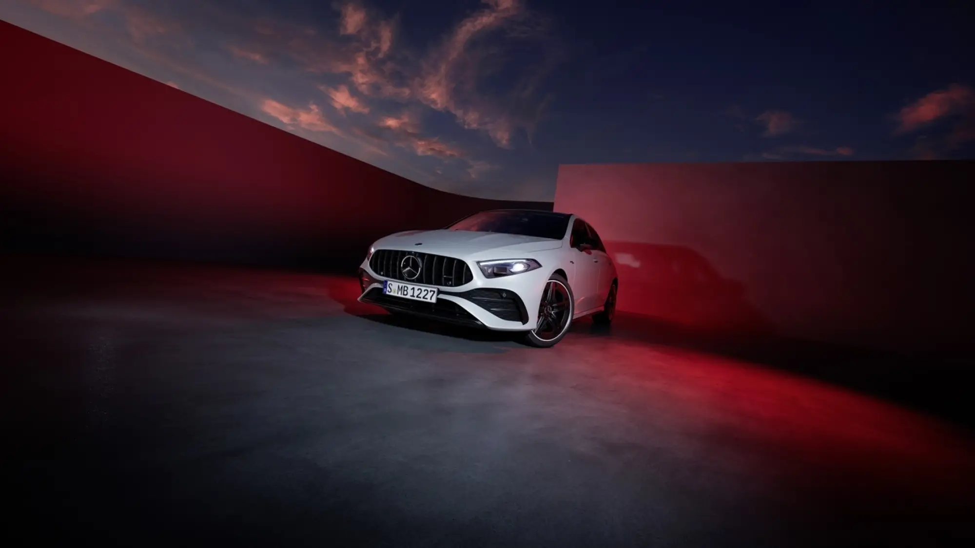 Nuova Mercedes-AMG A 45 S - Foto - 13