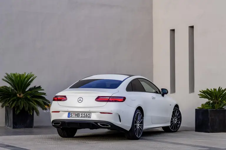 Nuova Mercedes Classe E Coupe - 35