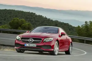 Nuova Mercedes Classe E Coupe - 3