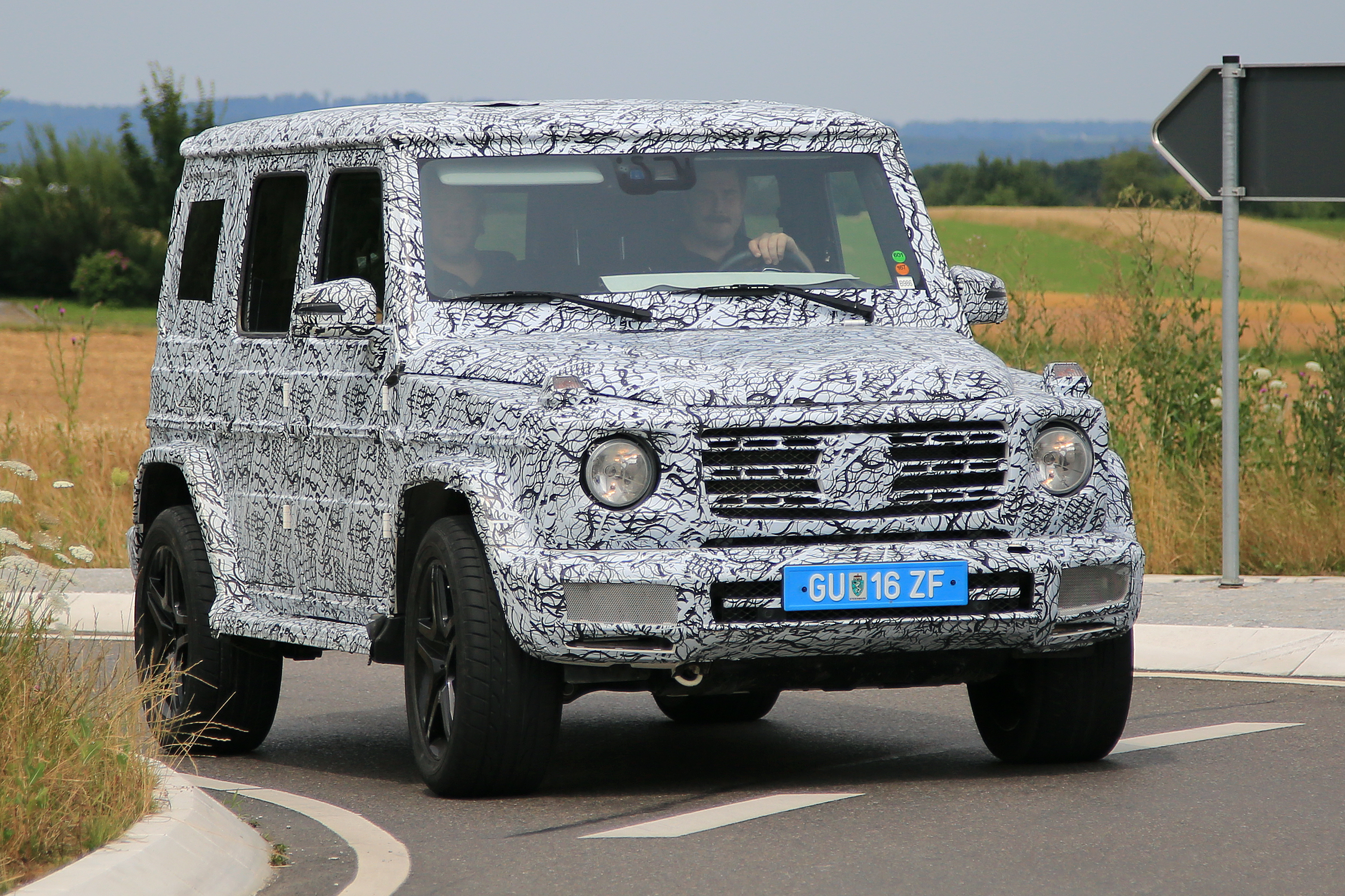 Nuova Mercedes Classe G MY 2017 foto spia 29 luglio 2016