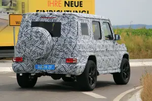 Nuova Mercedes Classe G MY 2017 foto spia 29 luglio 2016