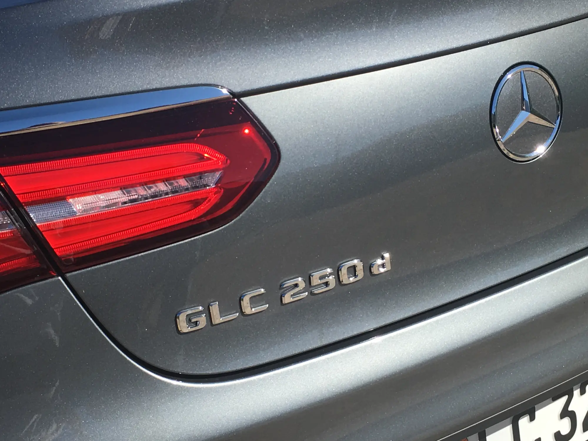 Nuova Mercedes GLC Coupe_MY2016 - 23