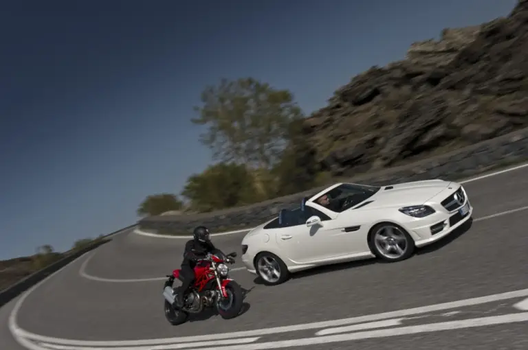 Nuova Mercedes SLK - 12