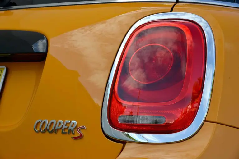 Nuova MINI Cooper S - 14