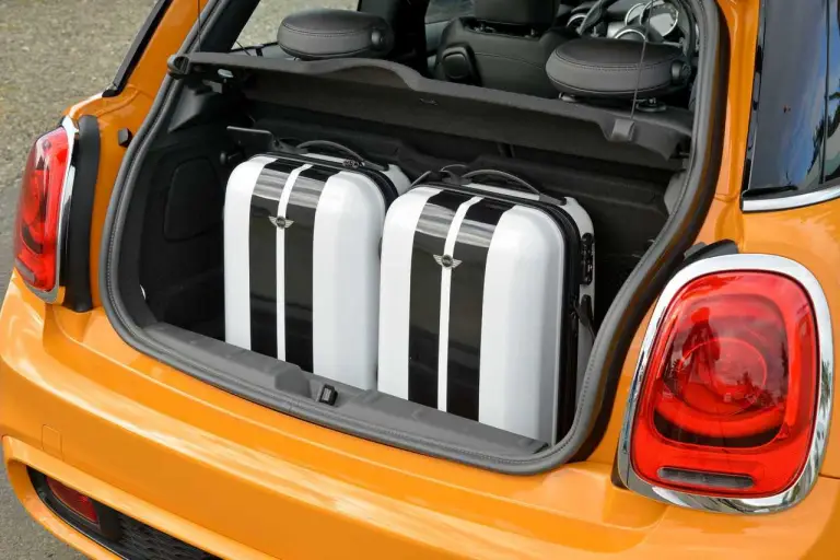 Nuova MINI Cooper S - 26