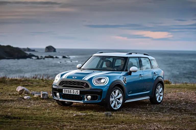 Nuova Mini Countryman MY 2017 foto stampa - 13