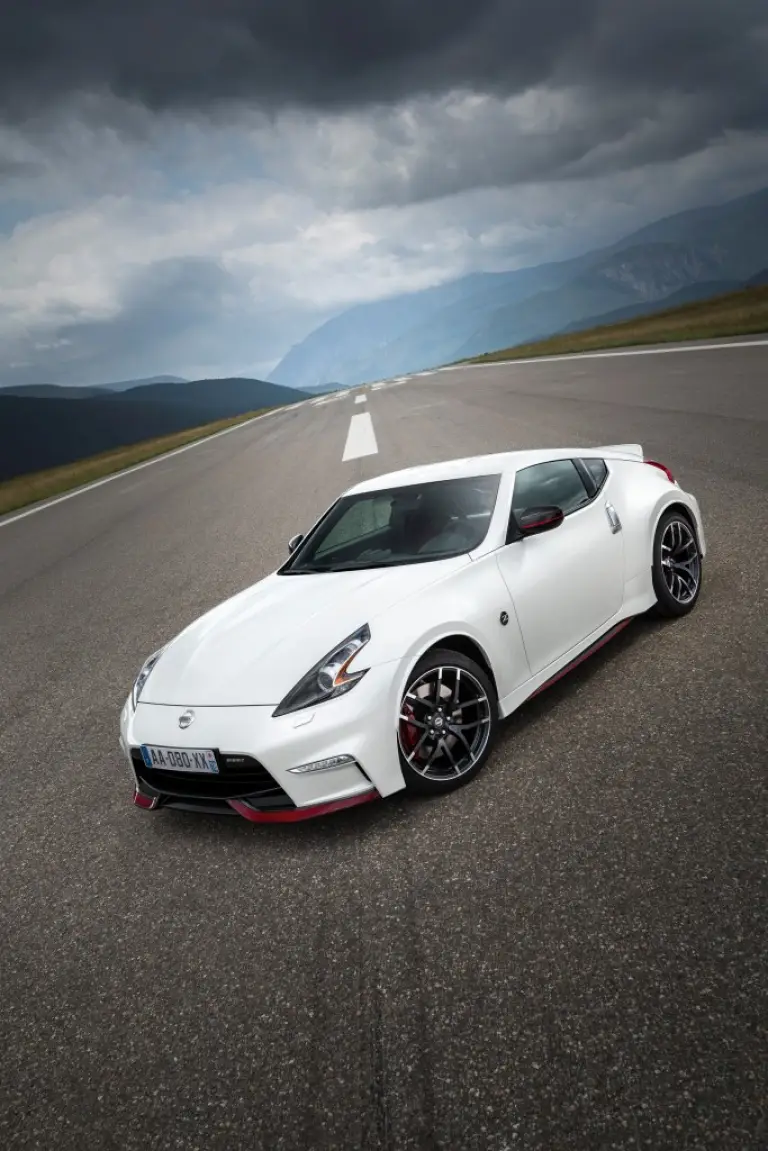 Nuova Nissan 370Z Nismo - 14